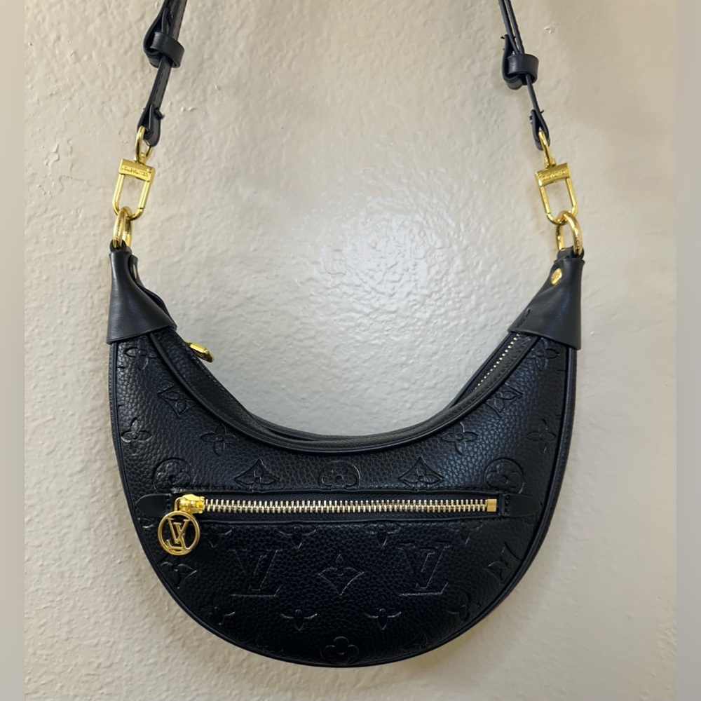 Black Purse - Picture 6 of 7